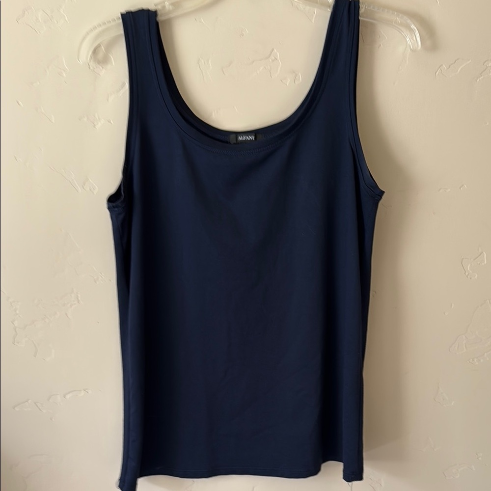 Alfani Sleeveless Tank Top Blue. Good shape